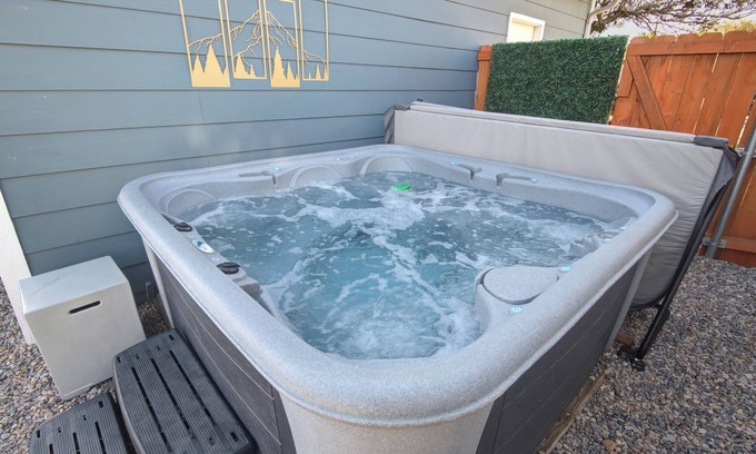 Dupont Maison | HOT TUB - Entire NEW Home - Walk to Light Rail - King Beds - Firepit Theatre