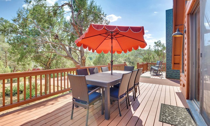 Payson Cabine | Hot Tub & Mtn View: Dog-Friendly Payson Getaway!