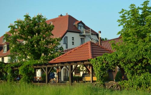 Burghausen-Rueckmarsdorf Hôtel | Hotel 3 Linden