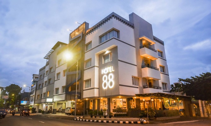 Jember Hôtel | Hotel 88 Diponegoro Jember by WH