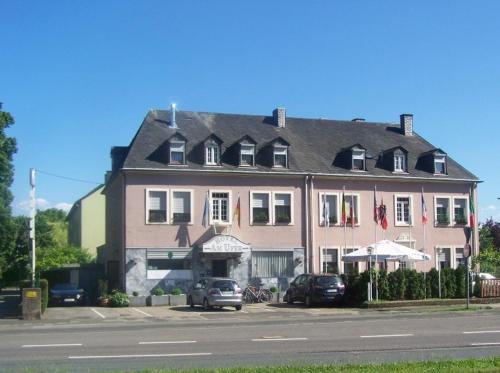 Maximin Hôtel | Hotel Am Ufer