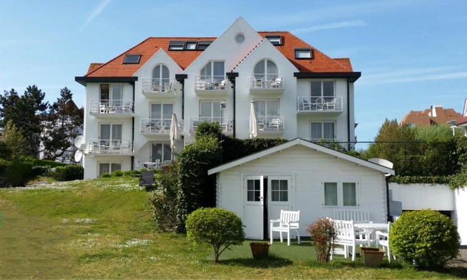 Het Zoute Hôtel | Hotel Approach