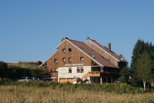 Chaux-Neuve Hôtel | HOTEL Auberge du grand Git