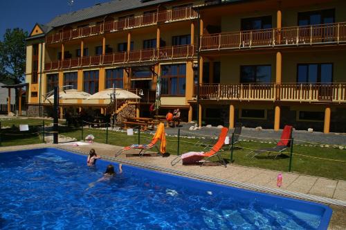 Stola Hôtel | Hotel Avalanche