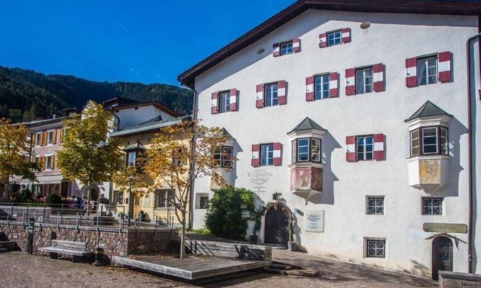Muhlbach Maison | Hotel Castel Kandelburg