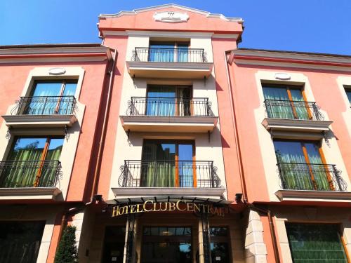Hisarja Hôtel | Hotel Club Central