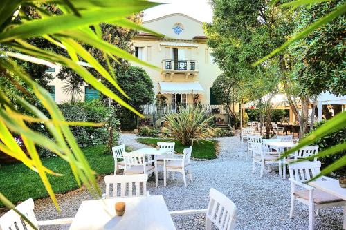 Lido di Camaiore Hôtel | Hotel Club i Pini - Residenza d'Epoca in Versilia