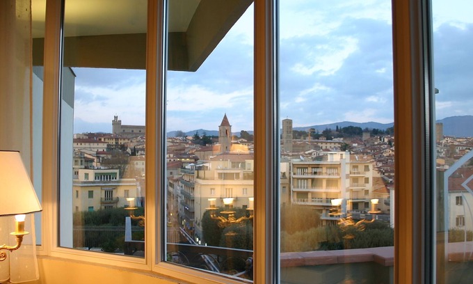 Arezzo Hôtel | Hotel Continentale