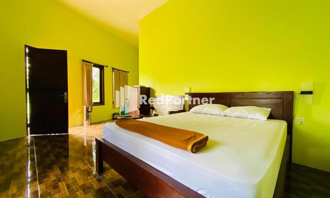 Prigen Hôtel | Hotel dan Gazebo Pinggir Kali Prigen Mitra RedDoorz