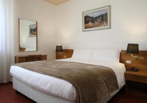 Ponte nelle Alpi Hôtel | Hotel Dante