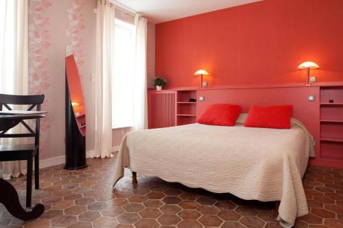 Verneuil-sur-Avre Hôtel | Hotel du Saumon, Verneuil sur Avre