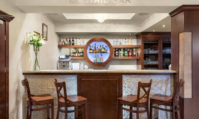 Swidnik Hôtel | Hotel Dwór Choiny