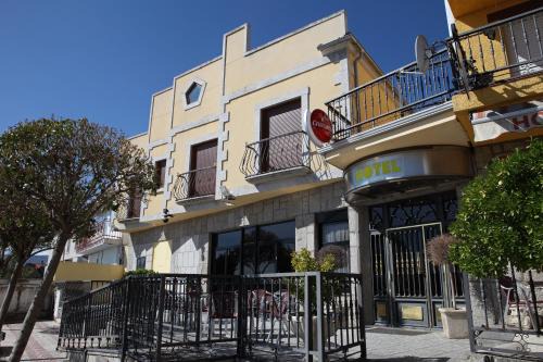 Munana Hôtel | Hotel El Pentágono