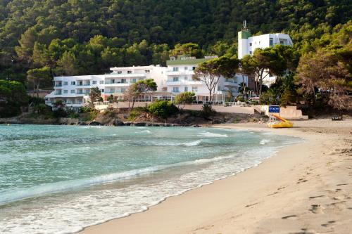 Cala Llonga Appartement | Hotel El Pinar