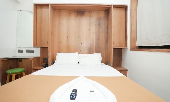 J B Nagar Hôtel | Hotel Elegance Nx