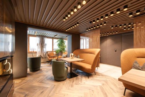 See Hôtel | Hotel Enzian Paznaun