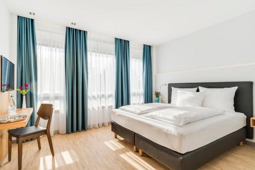 Altenerding Hôtel | Hotel-Etage Apfelrot