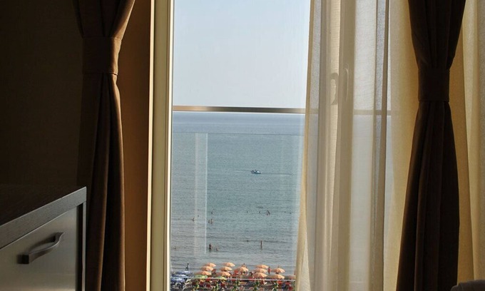 Shengjin Hôtel | Hotel Frojd