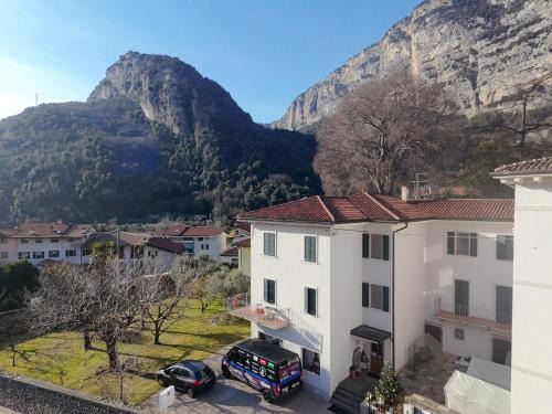 Ceniga Lit Et Petit-Déjeuner | Hotel Garnì Delle Rose