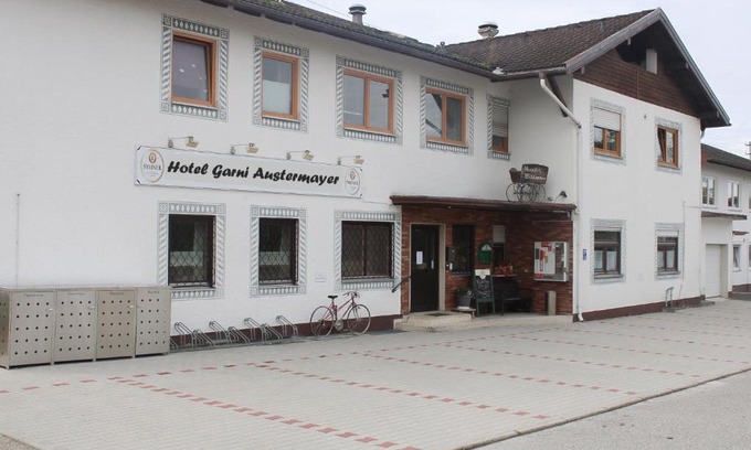 Traunreut Maison | Hotel Garni Austermayer