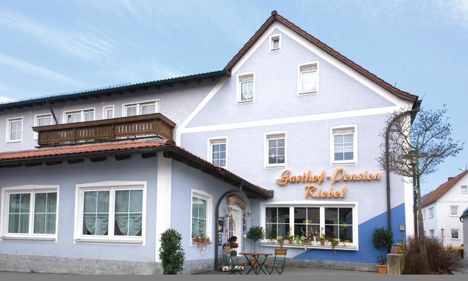 Etzenricht Maison | Hotel Gasthof Pension Riebel