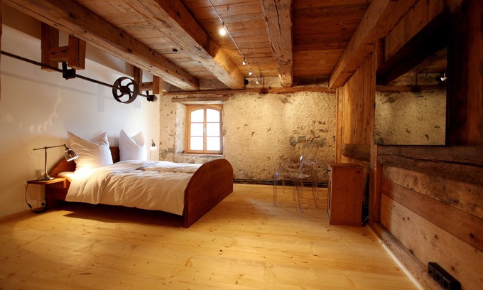 Burg Hôtel | Hotel Gaststätte Rainhof Scheune