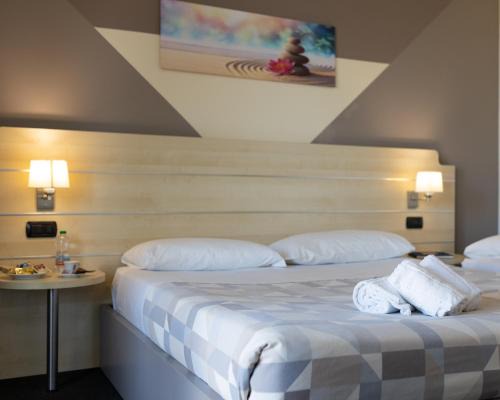 Ponte Taro Hôtel | Hotel Giallo