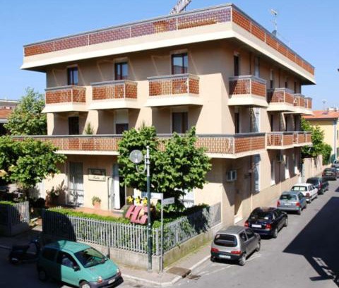 Marina di Massa Hôtel | Hotel Giulia