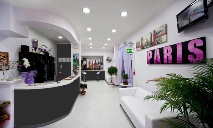 Qualiano Hôtel | Hotel Glamour