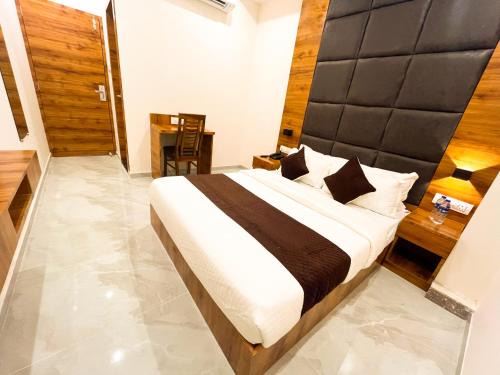 Santacruz West Hôtel | Hotel Grand Executive