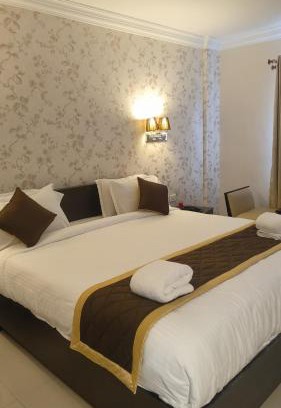 Angamali Hôtel | Hotel Grand Regency, Angamaly