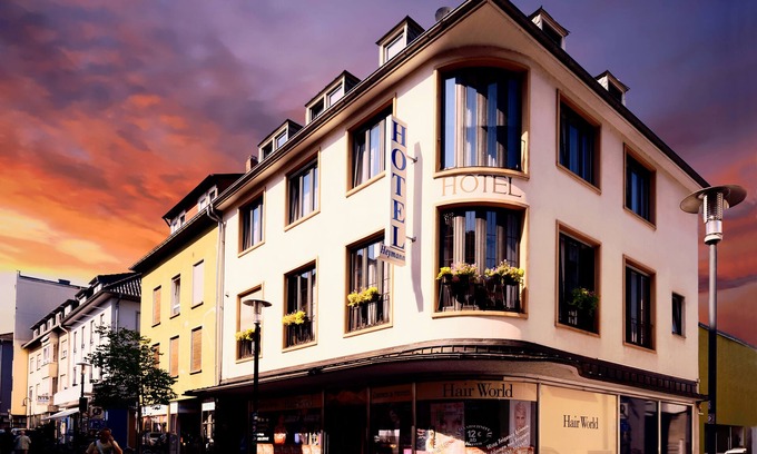 Kaiserslautern Hôtel | Hotel H.E.Y.M.A.N.N.