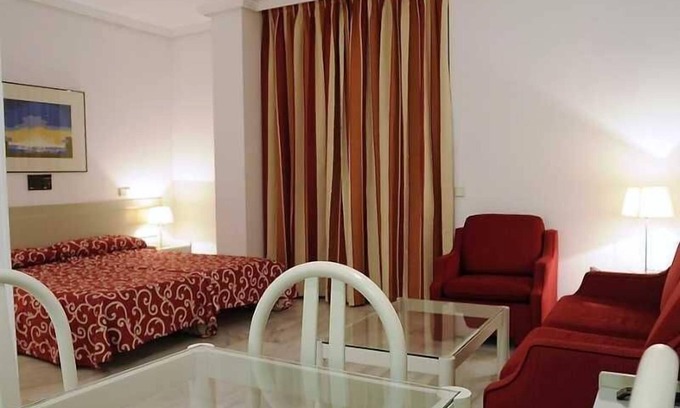 Mairena del Aljarafe Hôtel | Hotel In Mairena Del Aljarafe With Other, Tv, Parking