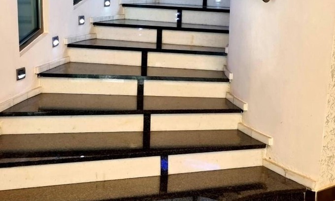 Polla Hôtel | Hotel Insteia