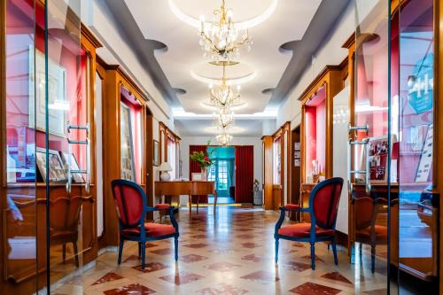Armentieres Hôtel | Hotel Joly