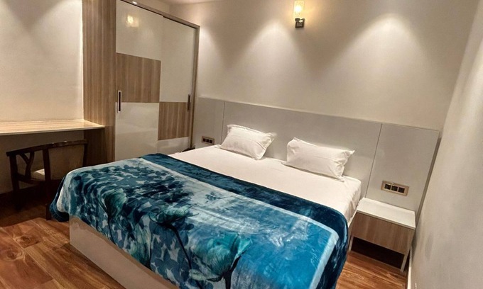 Kharar Maison | Hotel Katani Inn 3 Star Property Located at Manali to Chandigarh Highway.