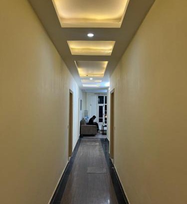 Zirakpur Hôtel | Hotel kingston
