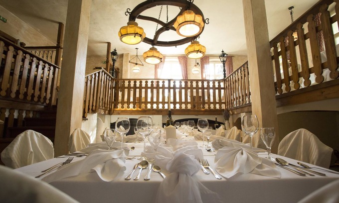 Burg Hôtel | Hotel Kolonieschänke
