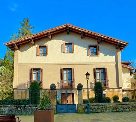 Amorebieta Hôtel | Hotel Konbenio