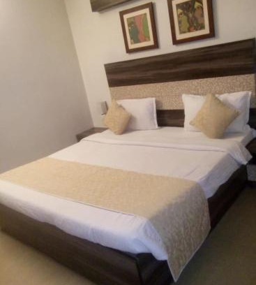 Rewari Hôtel | Hotel Kristal