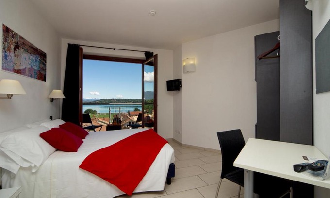Cadrezzate Hôtel | Hotel La Locanda