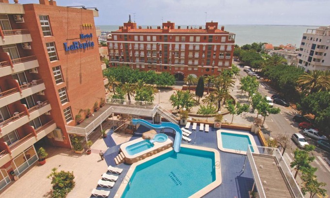 Sant Carles de la Rapita Hôtel | Hotel La Rápita