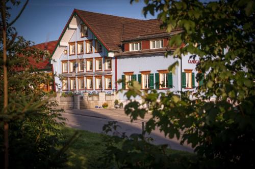 Ruete Hôtel | Hotel Landgasthaus Neues Bild, Eggerstanden