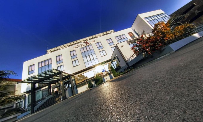 Vukovar Hôtel | Hotel Lav Vukovar