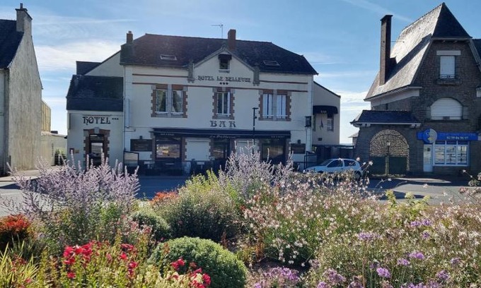 Guer Hôtel | Hotel le Bellevue