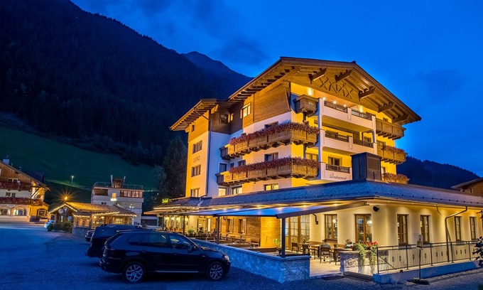 See Hôtel | Hotel Lenz