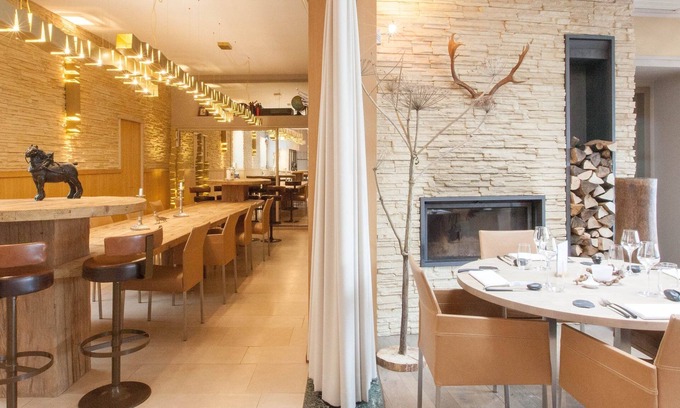 Halle Hôtel | Hotel Les Eleveurs