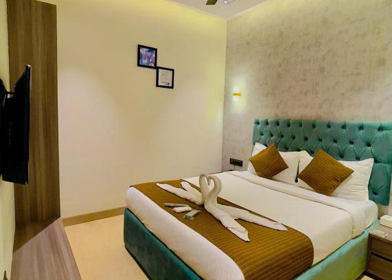 Andheri Maison | Hotel lime wood