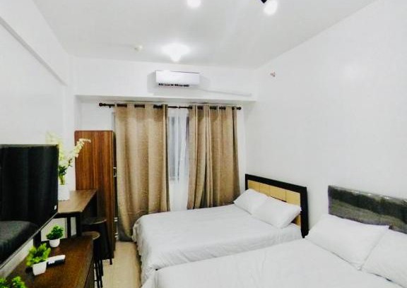 Las Pinas Appartement | Hotel Luxury Twin Bed Room with Balcony Las Pinas-South Residence