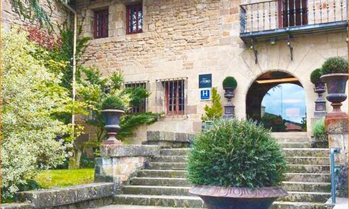 Berrioplano Hôtel | Hotel Luze El Toro